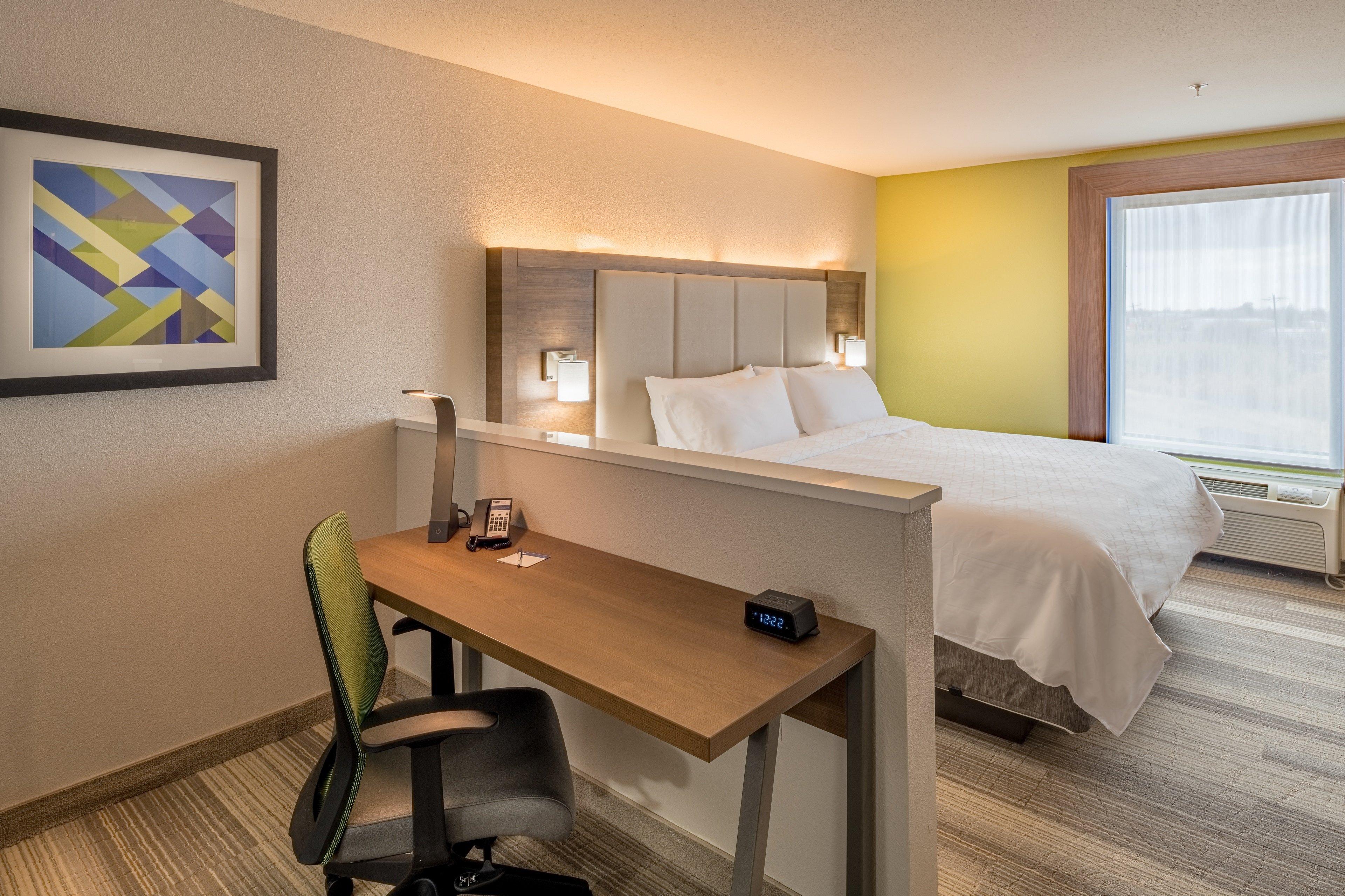 holiday inn express and suites n waco area west