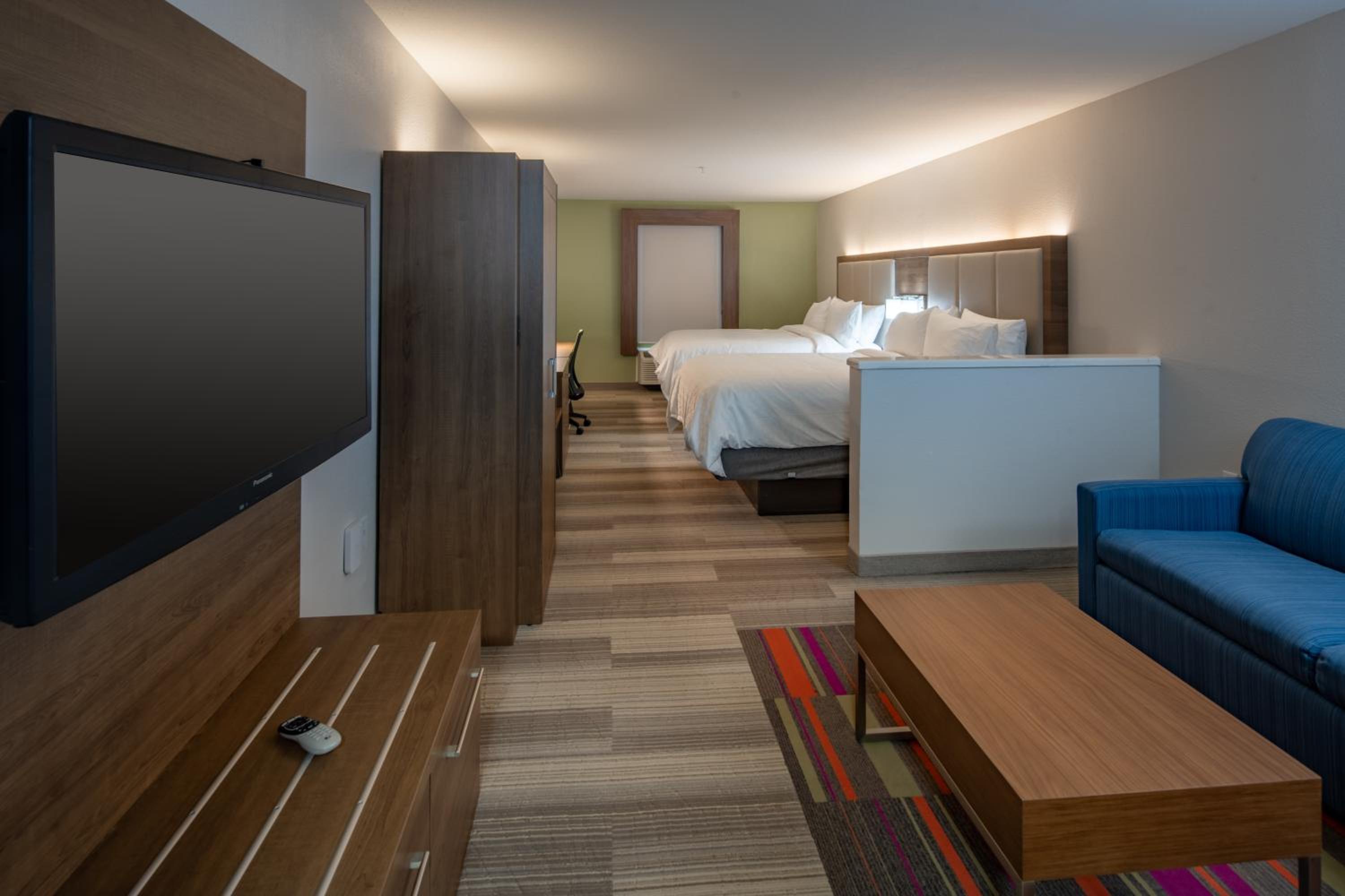 holiday inn express and suites n waco area west