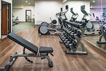 Holiday Inn Express & Suites N Waco Area - West,Colorado City>>Austin,3 star