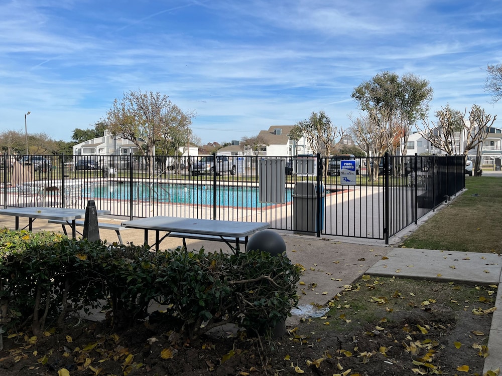 motel 6 mesquite tx town east