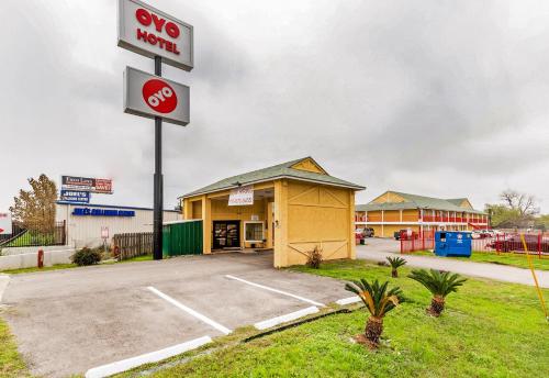 Oyo Hotel San Antonio Lackland Near Seaworld,Texas>>San Antonio,3 star