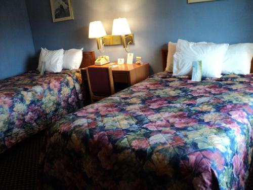 knights inn cleveland