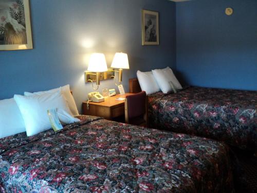 knights inn cleveland