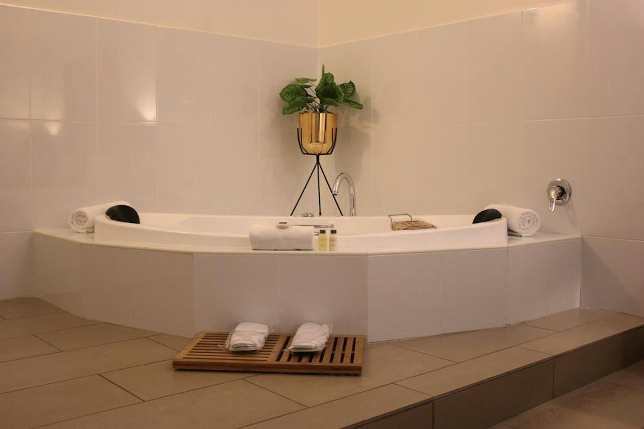 swan hill resort