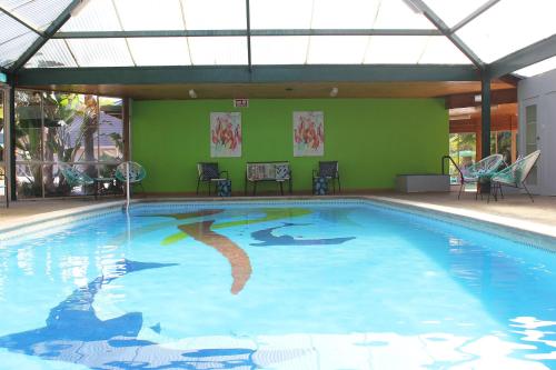 swan hill resort
