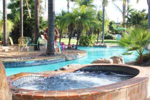 swan hill resort