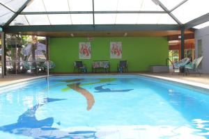 swan hill resort