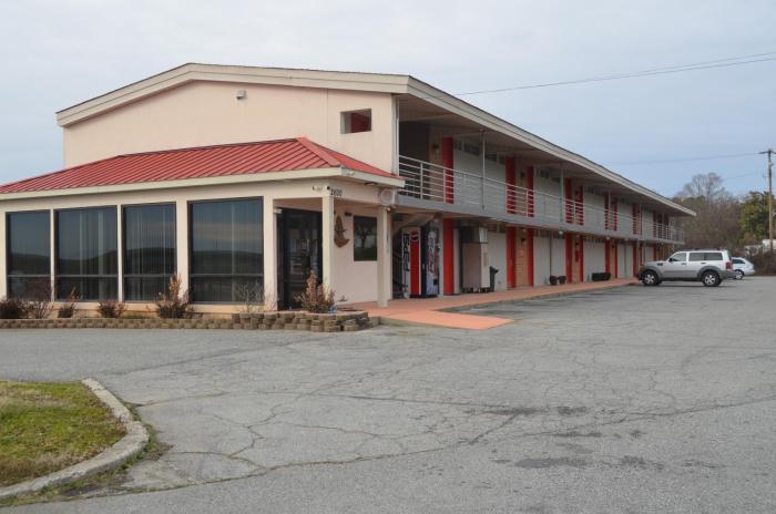 bravo inn greensboro