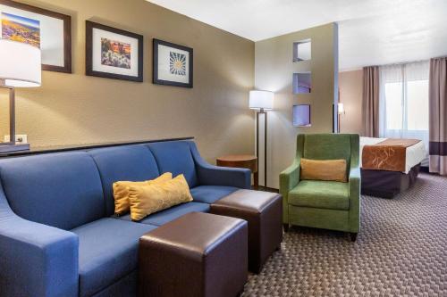 comfort suites hobbs