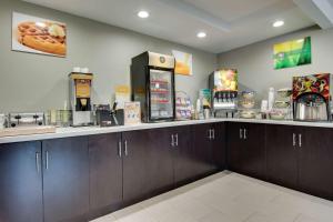quality inn and suites athens university area