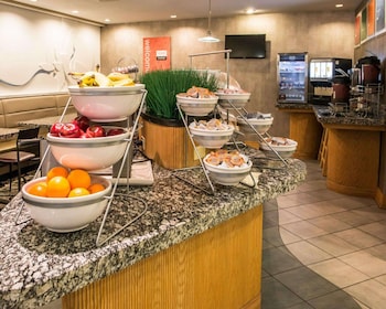comfort suites monroeville