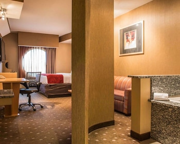 comfort suites monroeville