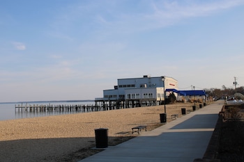colonial beach