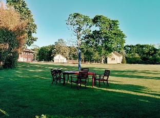 budget host east end hotel in riverhead
