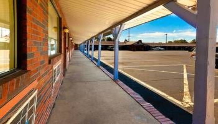 budget inn and suites