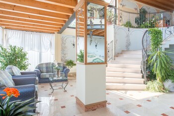 Village Hotel Lucia,Brescia>>Arias,3 star