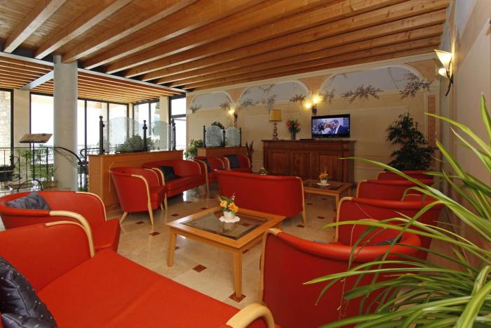 village hotel lucia