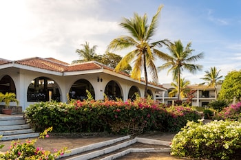 Diani Sea Resort,Mombasa>>Diani Beach,4 star
