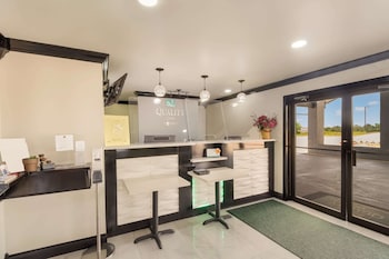 Quality Inn Madisonville,Madison County>>College Station,3 star