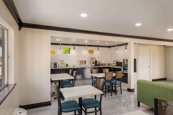 quality inn madisonville