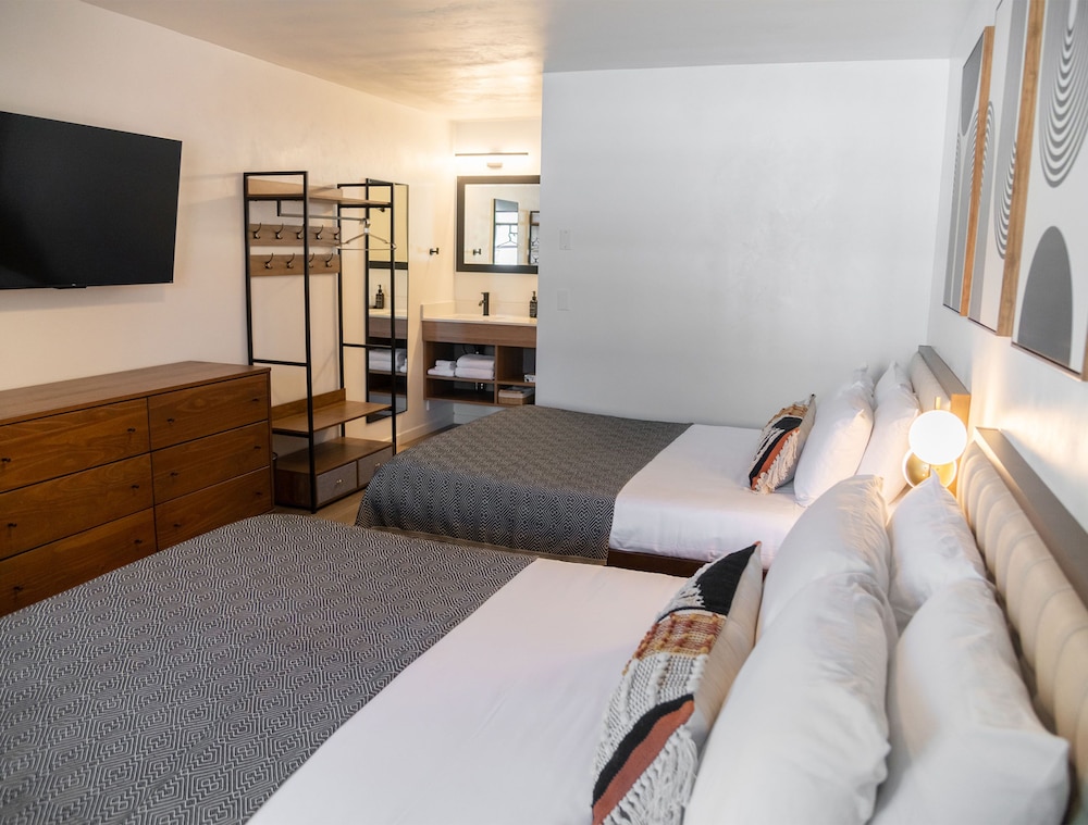 high creek lodge and cabins