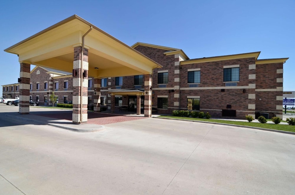 Quality Inn,Perryton>>Ochiltree County,3 star