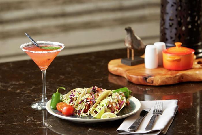 hilton garden inn san diego old town seaworld area