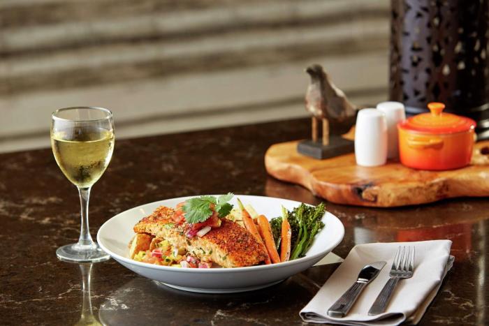 hilton garden inn san diego old town seaworld area