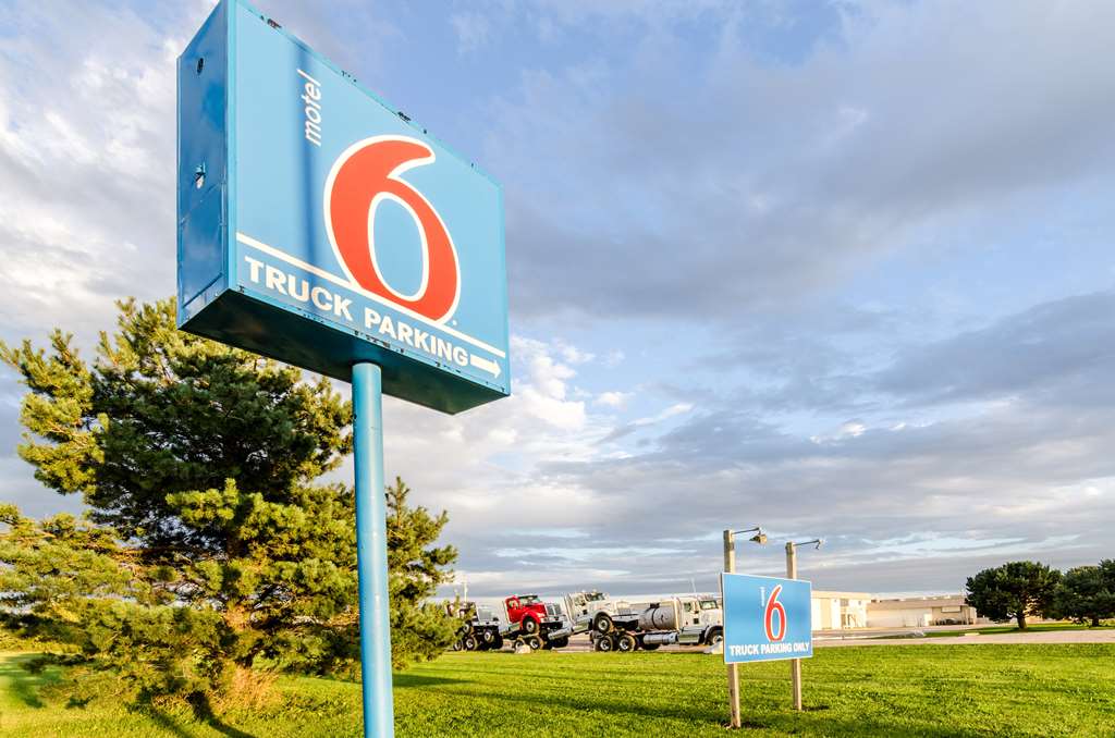 motel 6 york ne
