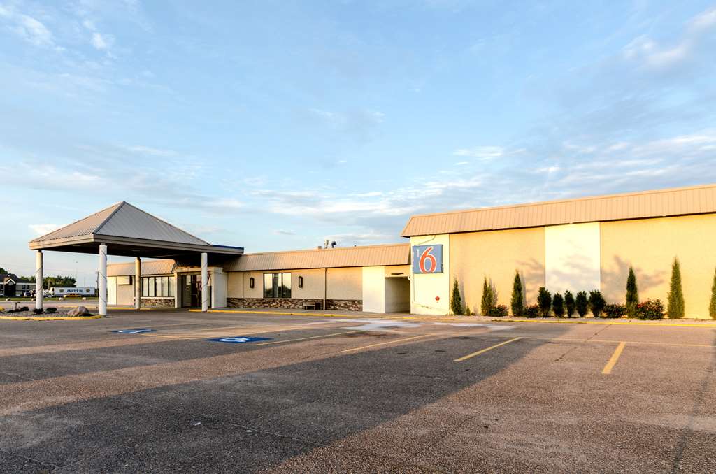 motel 6 york ne