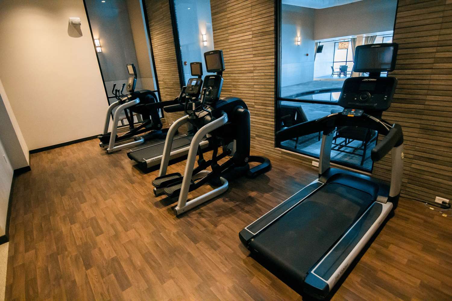 doubletree by hilton lubbock university area