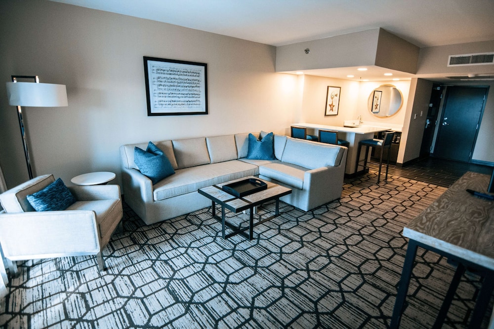 doubletree by hilton lubbock university area