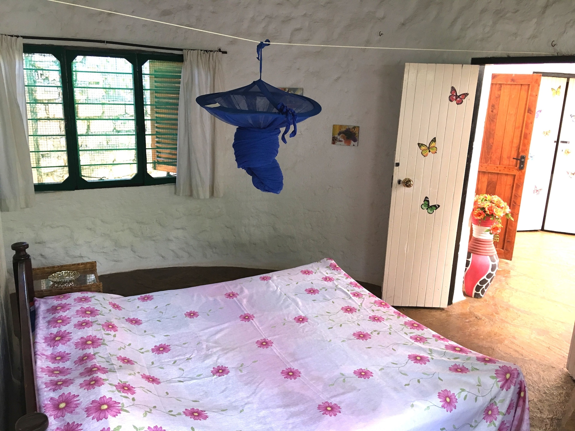 tradewinds lodge
