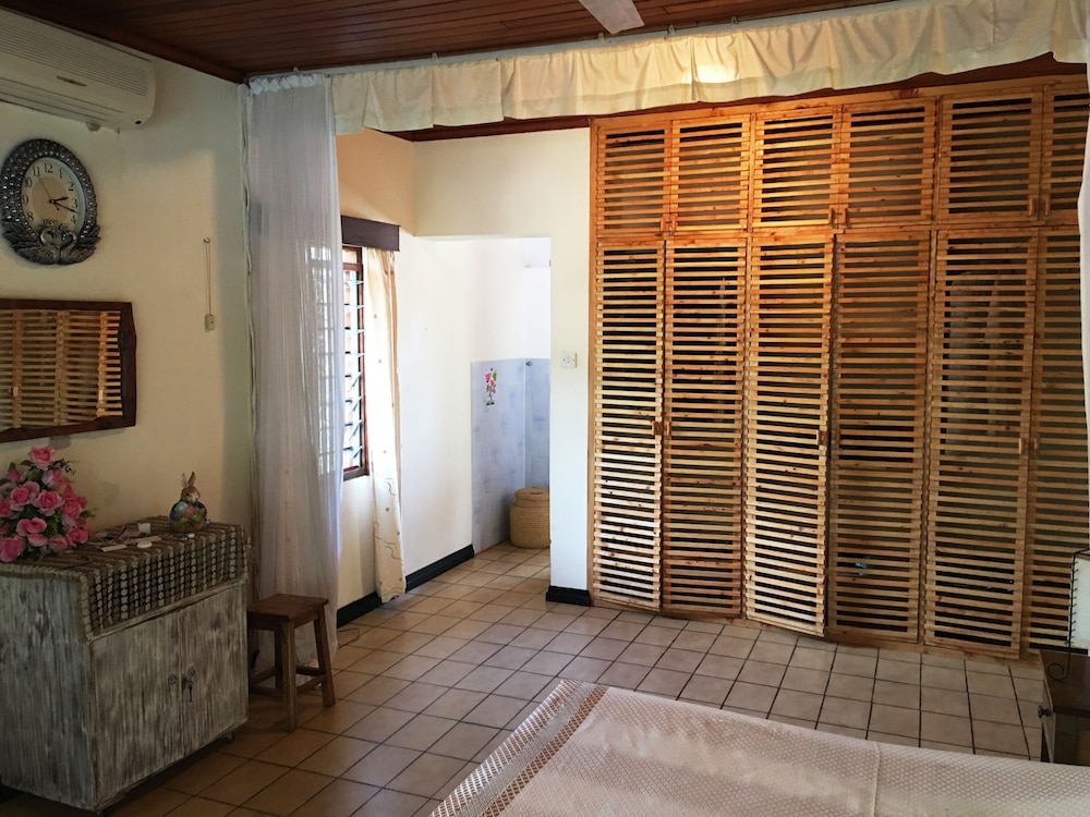tradewinds lodge