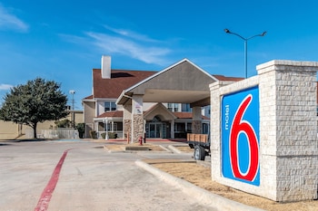 motel 6 north richland hills tx ne fort worth