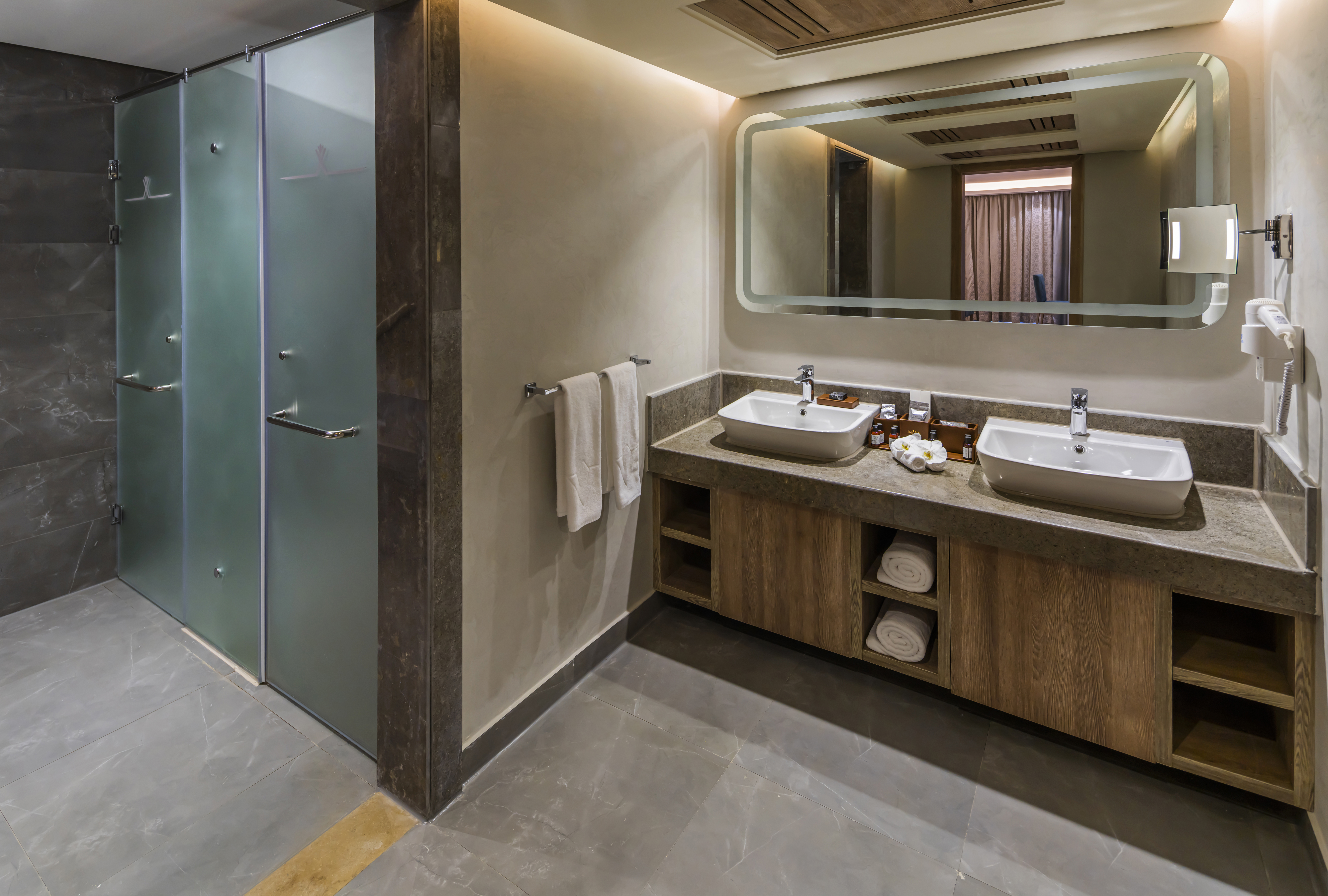 rixos premium magawish suites and villas