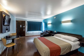 motel 6 missoula mt university