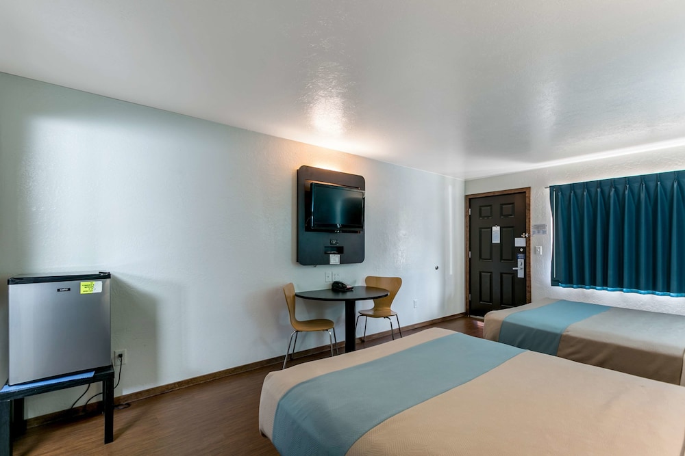 motel 6 missoula mt university