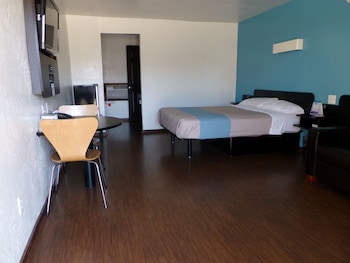 motel 6 missoula mt university