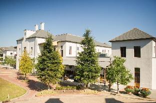 carriage house hotel