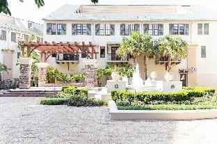 carriage house hotel