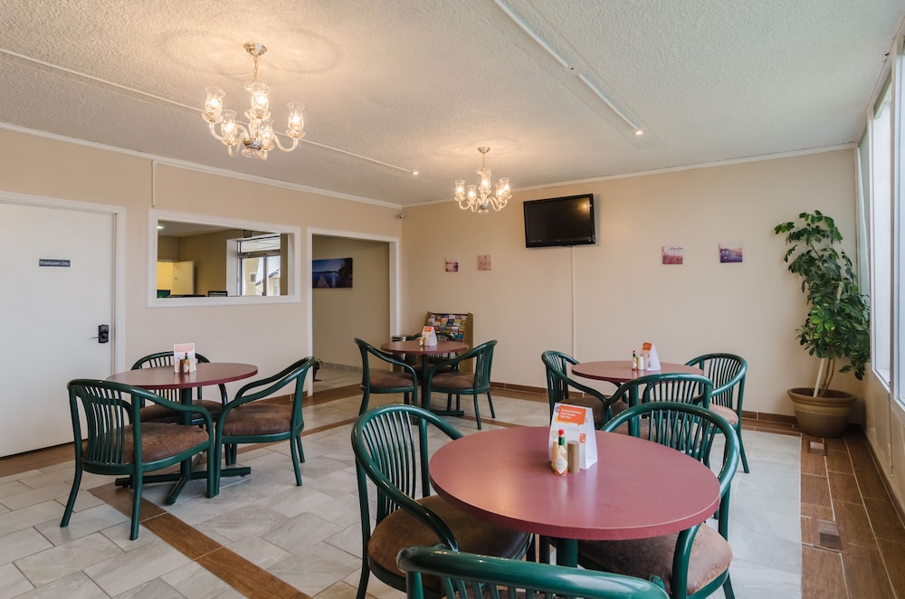 alamo inn and suites
