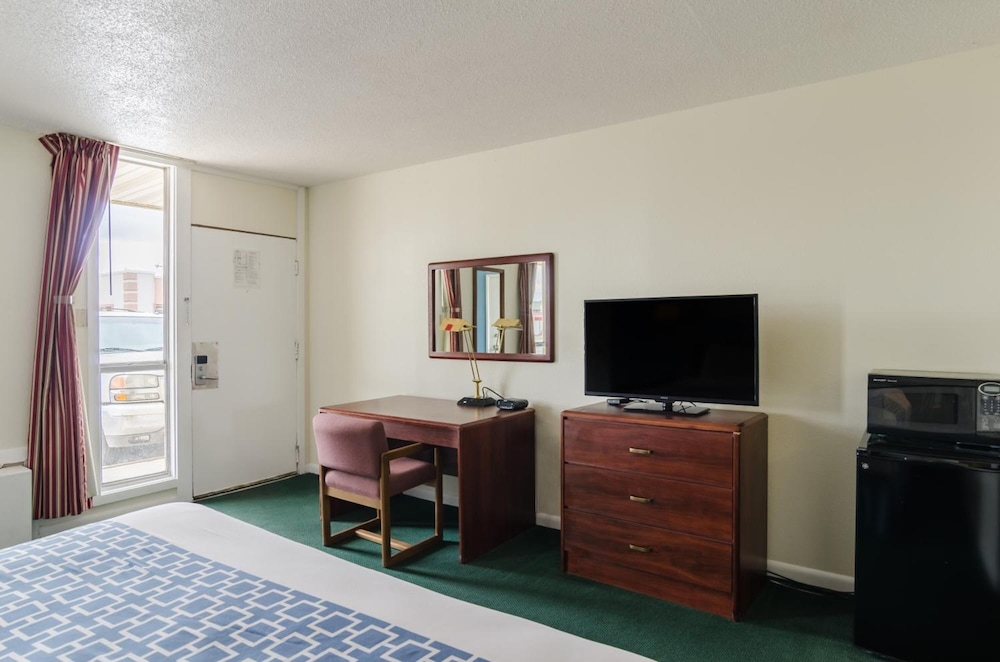 alamo inn and suites