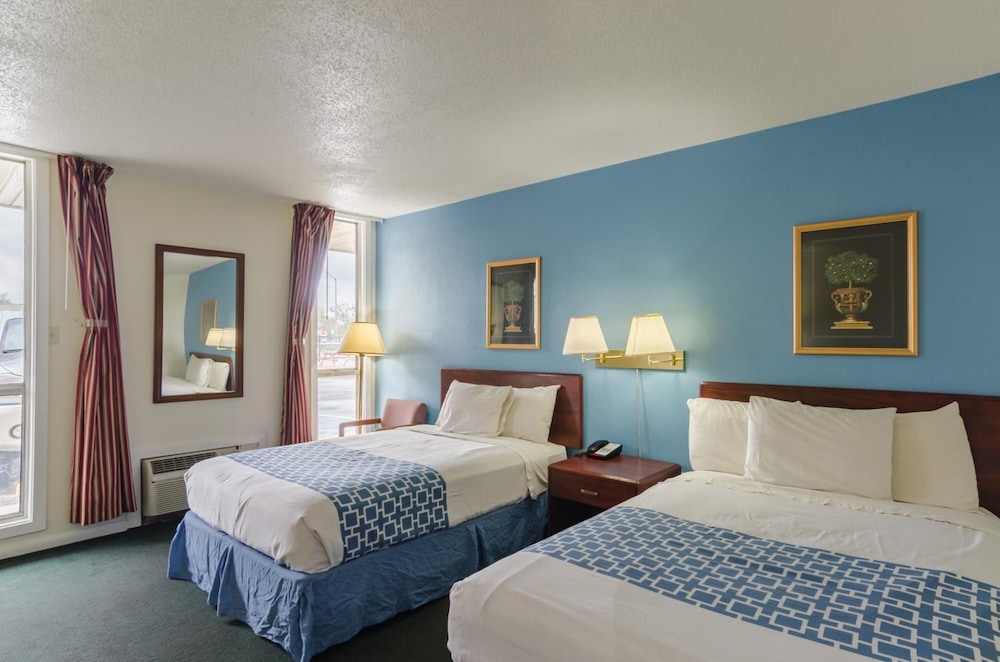 alamo inn and suites