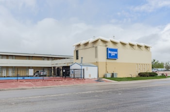 Alamo Inn & Suites,Wyoming>>Gillette,3 star