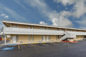 Alamo Inn & Suites,Wyoming>>Gillette,3 star