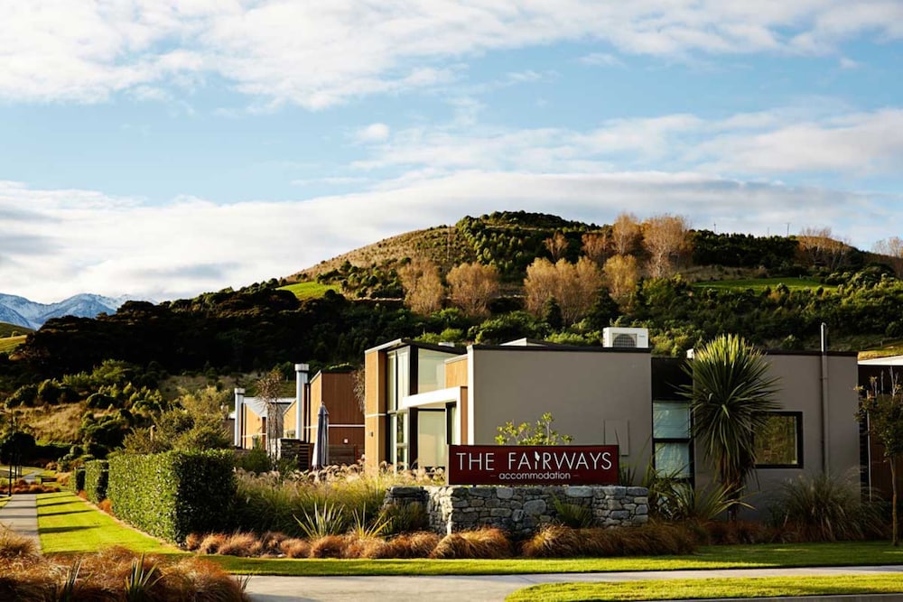 the fairways apartments