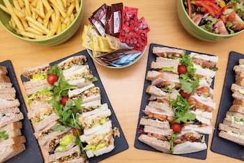 holiday inn preston by ihg