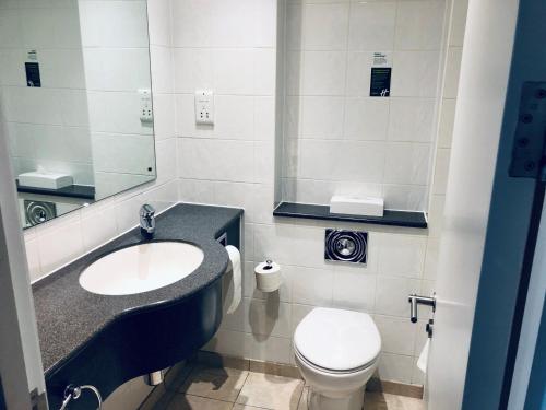 holiday inn preston by ihg