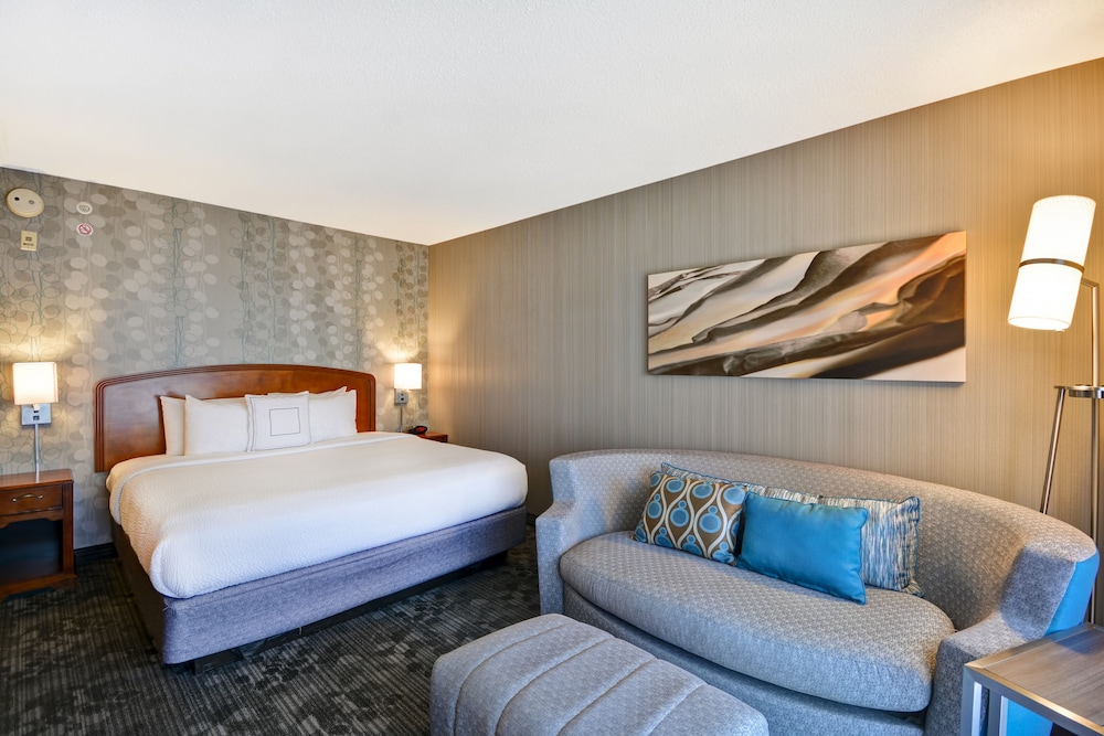 courtyard by marriott springfield